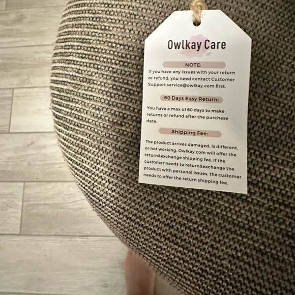 Wonderful “Owlkay” ladies footwear, new,with tags. Off white/light taupe. Size 8 - Picture 3 of 3